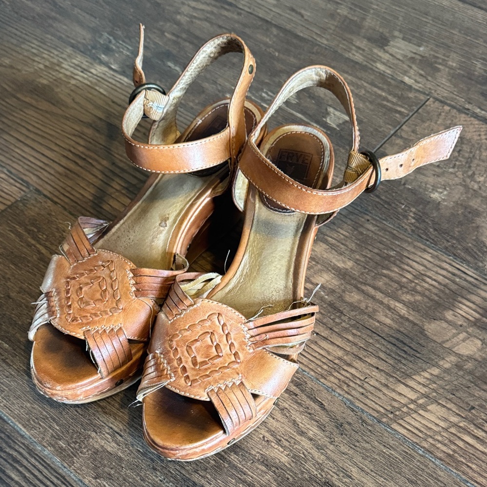 Frye Carlie Huarache Ankle Leather Sandle, Size 8.5